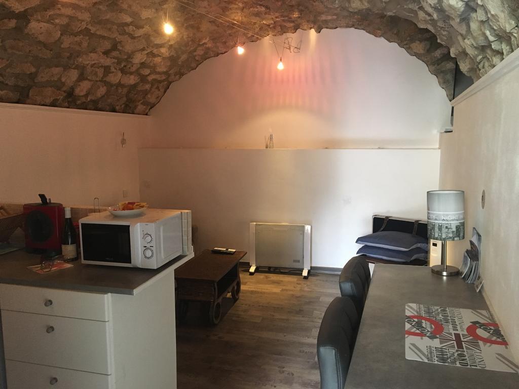 La Grotte Appartement La Garde-Adhémar Buitenkant foto